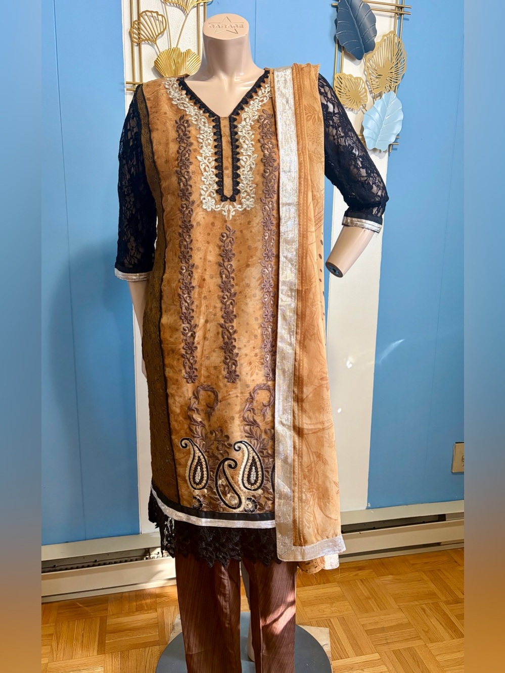 Salwar Kameez Brown & Black Embroidered Long Sleeve Set - Salwar Kameez